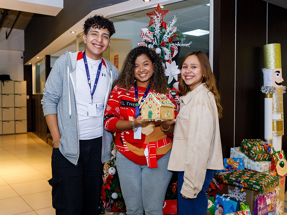 00118-xmas-2023