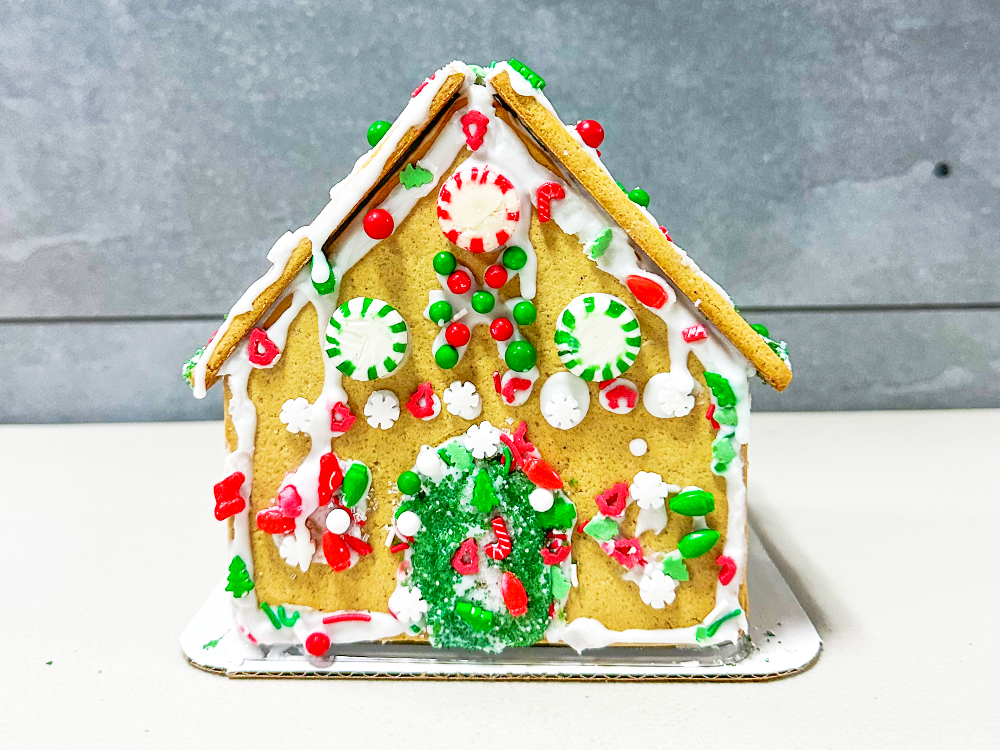 00136-xmas-2025