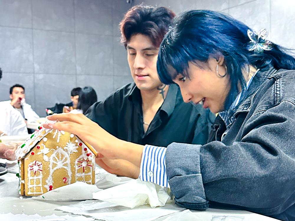 00142-xmas-2025