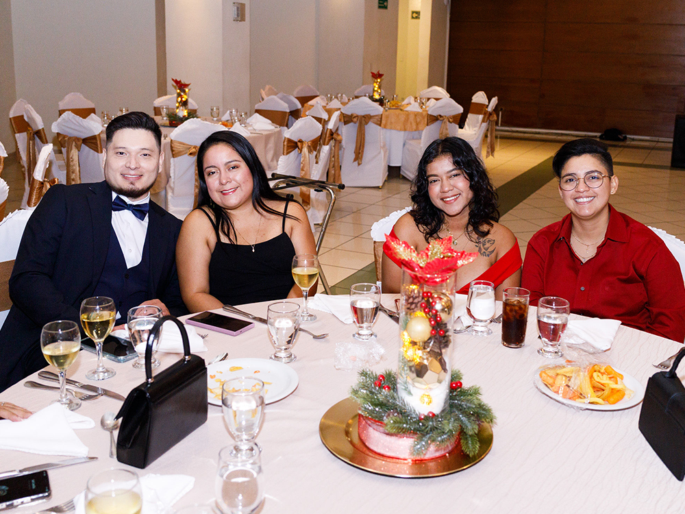 00236-xmas-2025