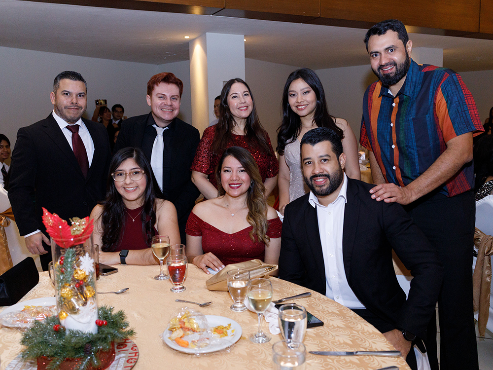 00237-xmas-2025