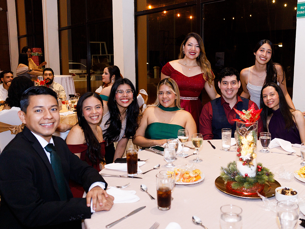 00251-xmas-2025