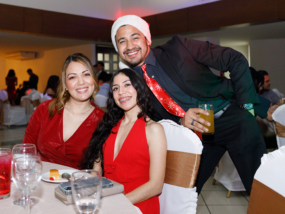 00257-xmas-2025