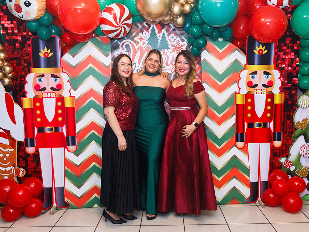 00283-xmas-2025