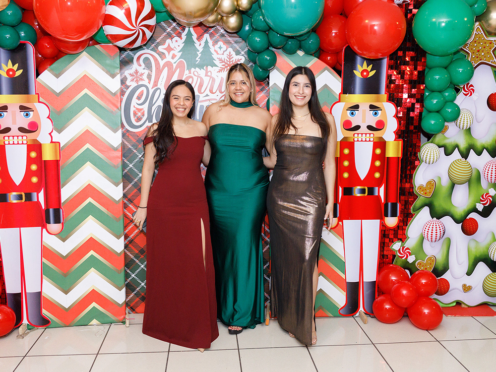 00286-xmas-2025